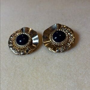 Elegant Gold and Black Women's Earrings